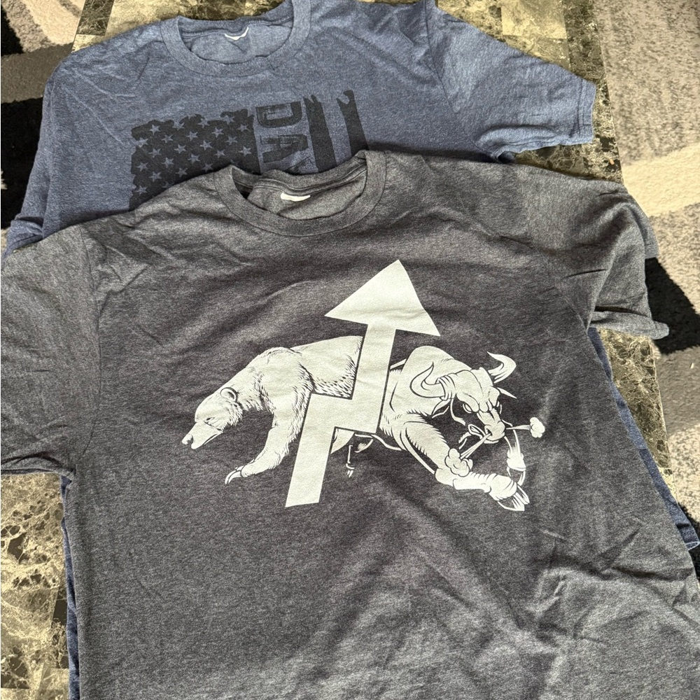 Set of 2 Men's Trading Stock Market Trading - Day Trader T-Shirt size M